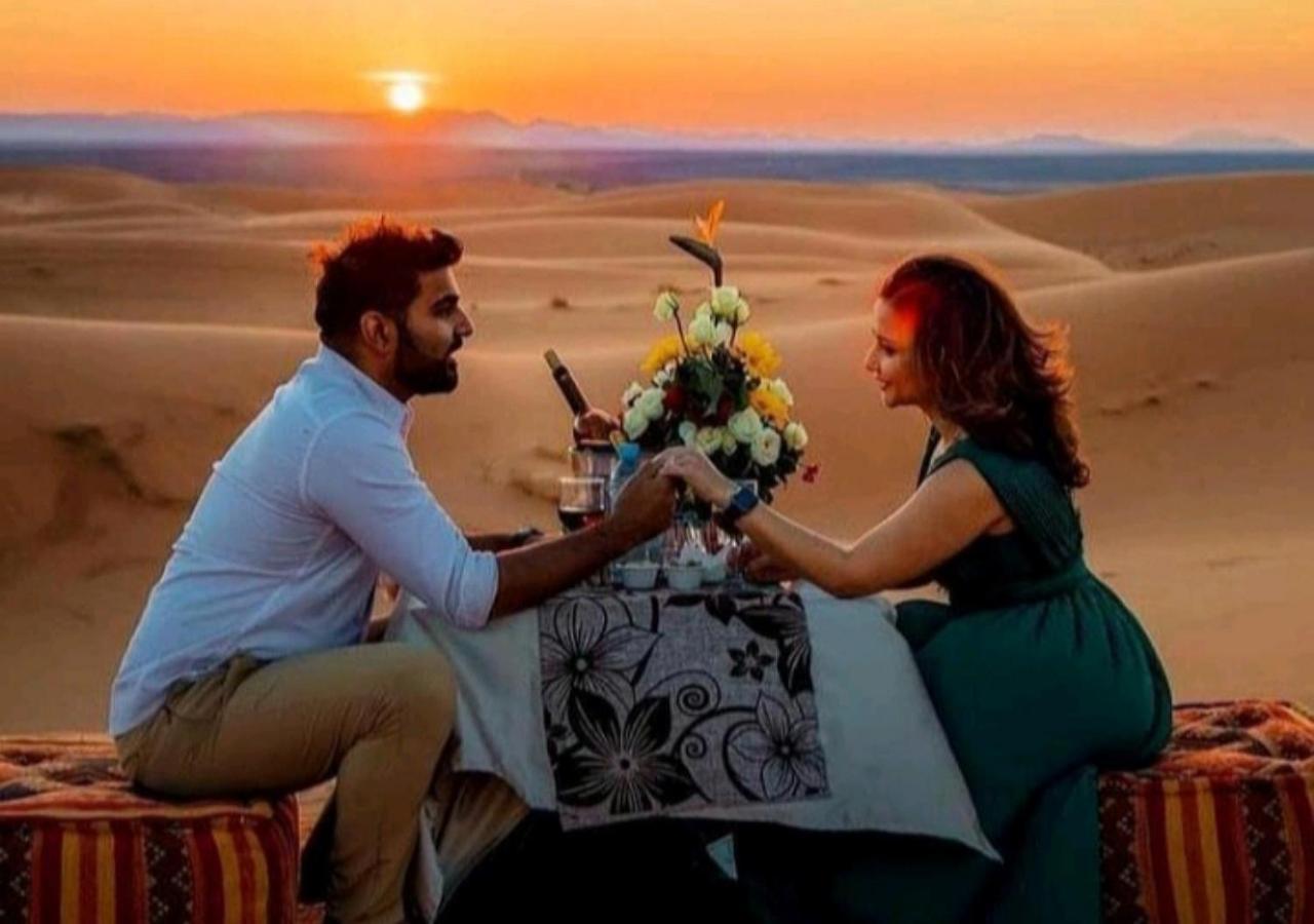 מרזאוגה Sahara Luxury Desert Camp מראה חיצוני תמונה