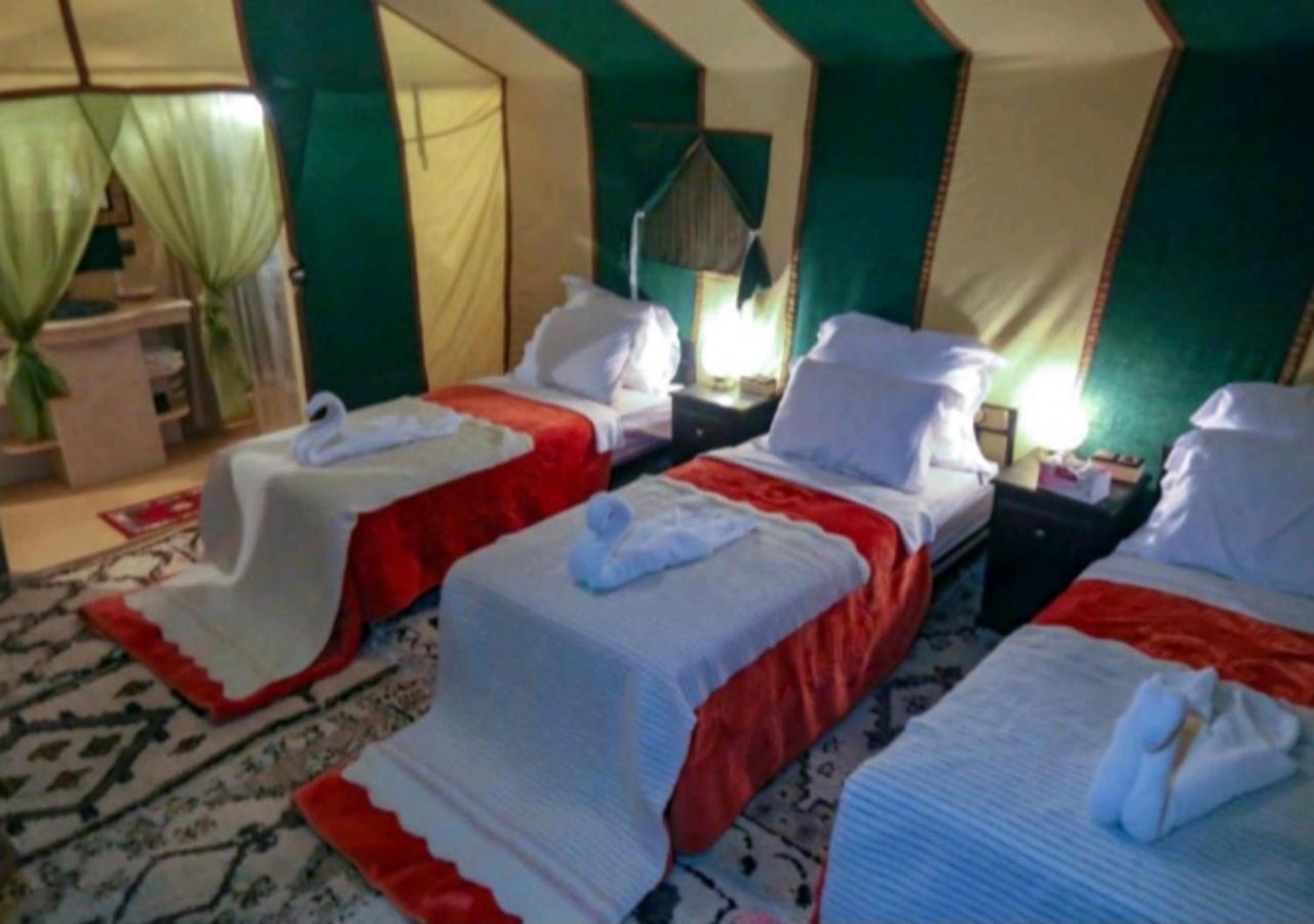מרזאוגה Sahara Luxury Desert Camp מראה חיצוני תמונה