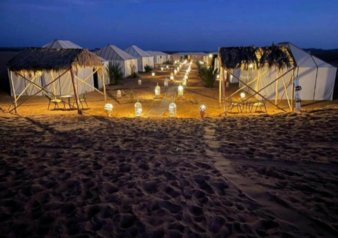 מרזאוגה Sahara Luxury Desert Camp מראה חיצוני תמונה
